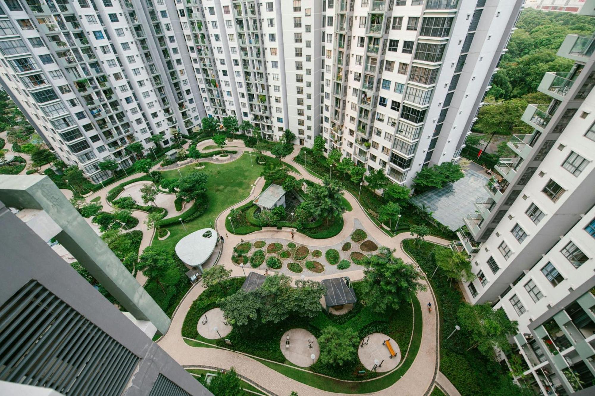Emerald Celadon 2pn 2wc - Gan San Bay & Aeon Mall - Free Ho Boi, Bbq Căn hộ TP. Hồ Chí Minh